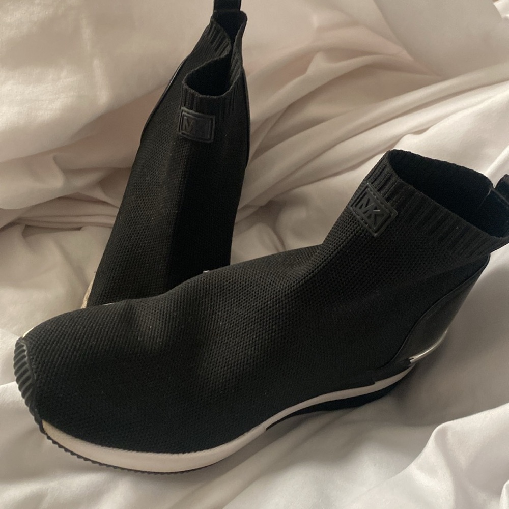 Michael Kors Black Skyler Stretch-Knit Sock Sneaker - Picture 4 of 8